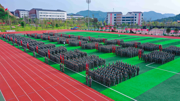 潮起海天阔，扬帆正当时 | 我院举行2021级新生开学典礼暨军训动员大会